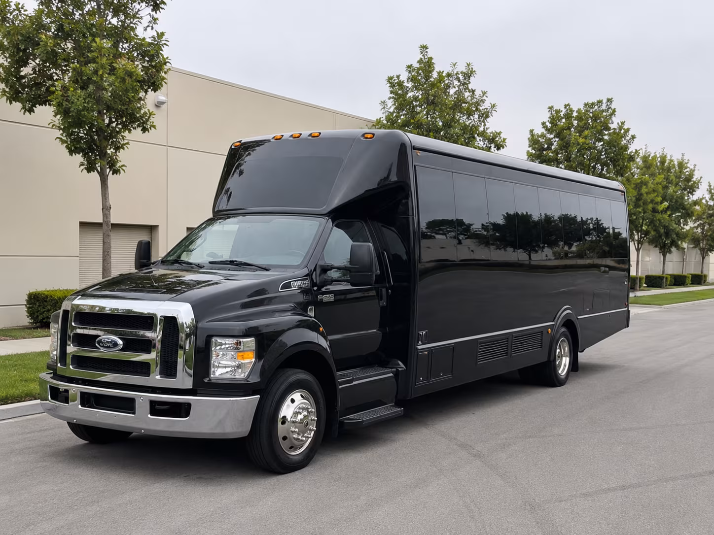 rent an augusta prom party bus or charter bus today